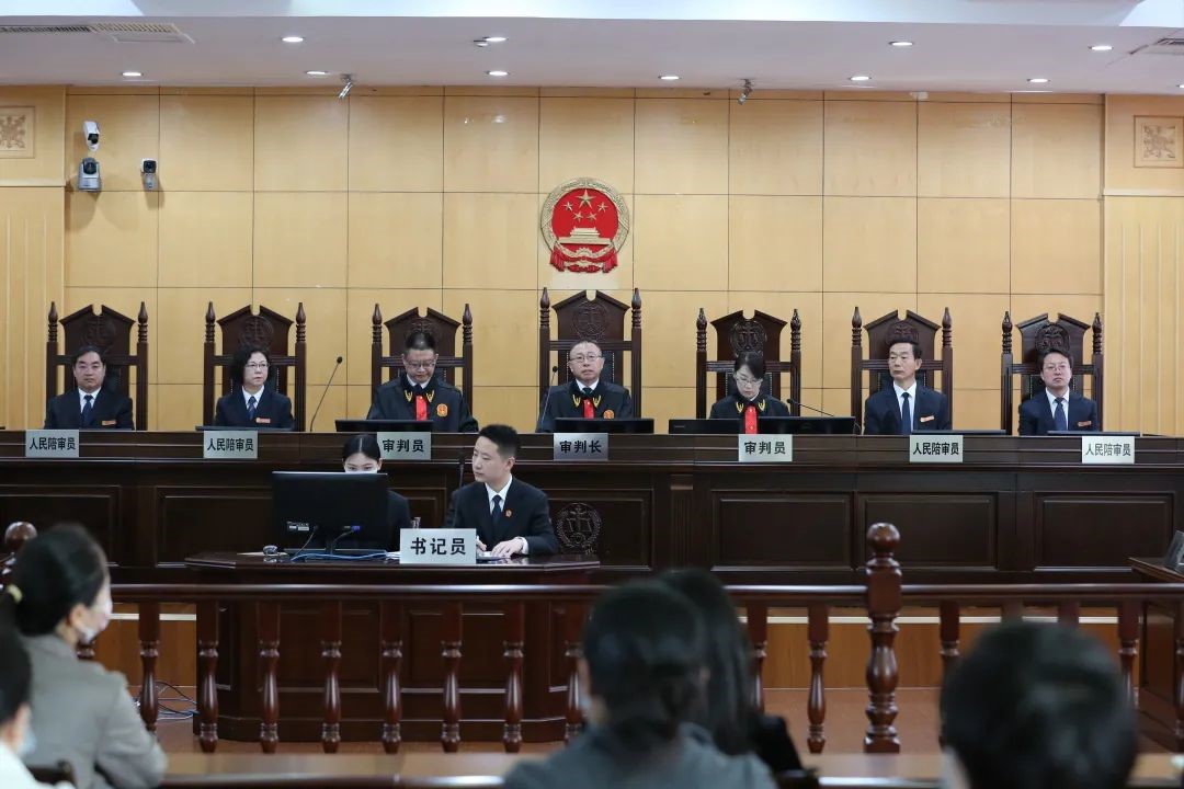 江歌案 最新进展 法院通报一审辩论细节 社会 文娱 欧洲华语广播电台 中文站